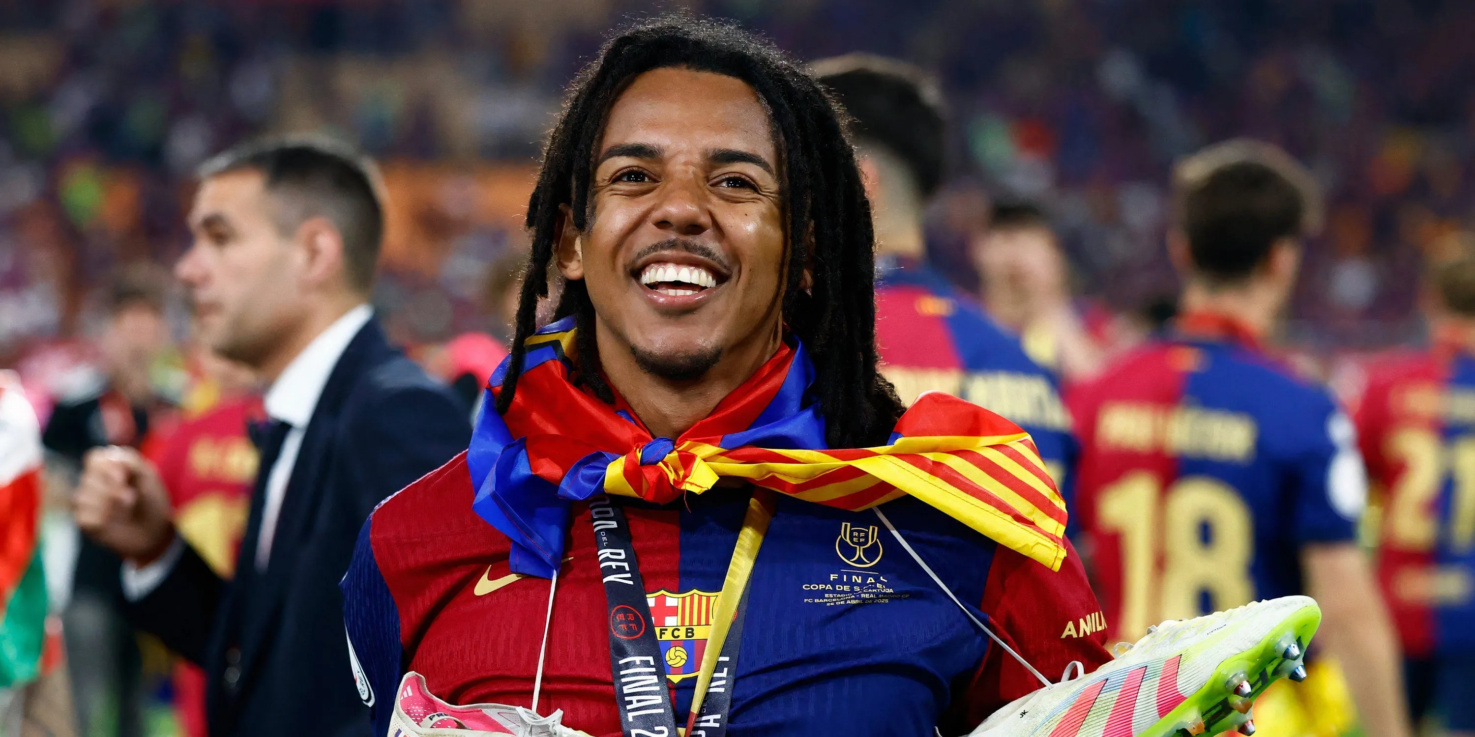 Hậu vệ Jules Kounde thi đấu cho Barcelona tại La Liga