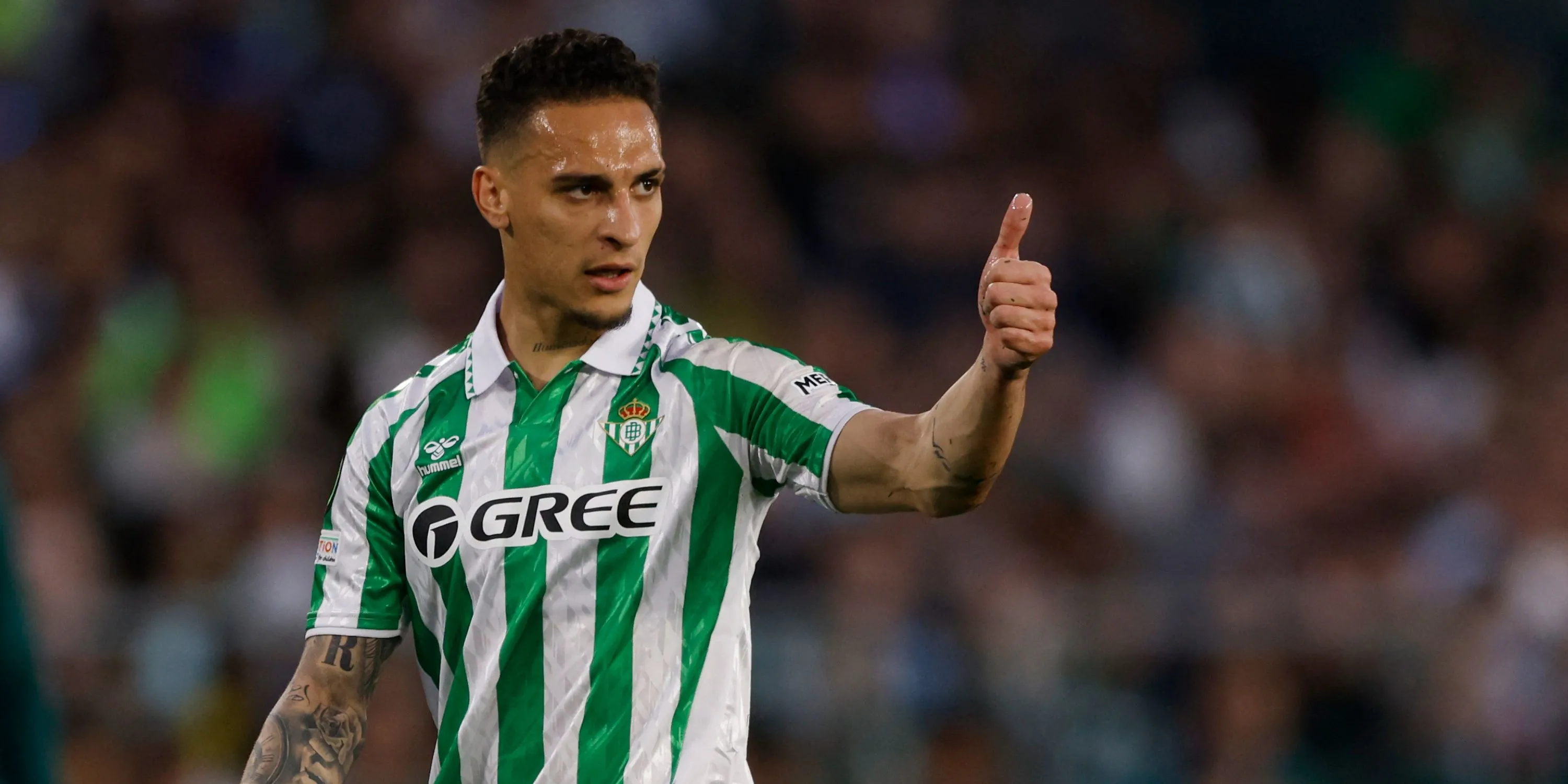 Antony thi đấu khởi sắc hơn trong màu áo Real Betis