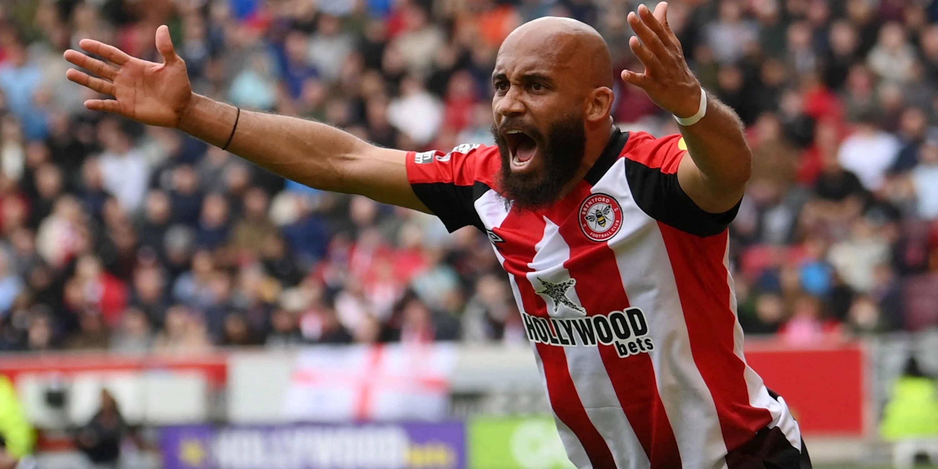 Bryan Mbeumo của Brentford thể hiện cảm xúc trên sân, mục tiêu chuyển nhượng của Arsenal