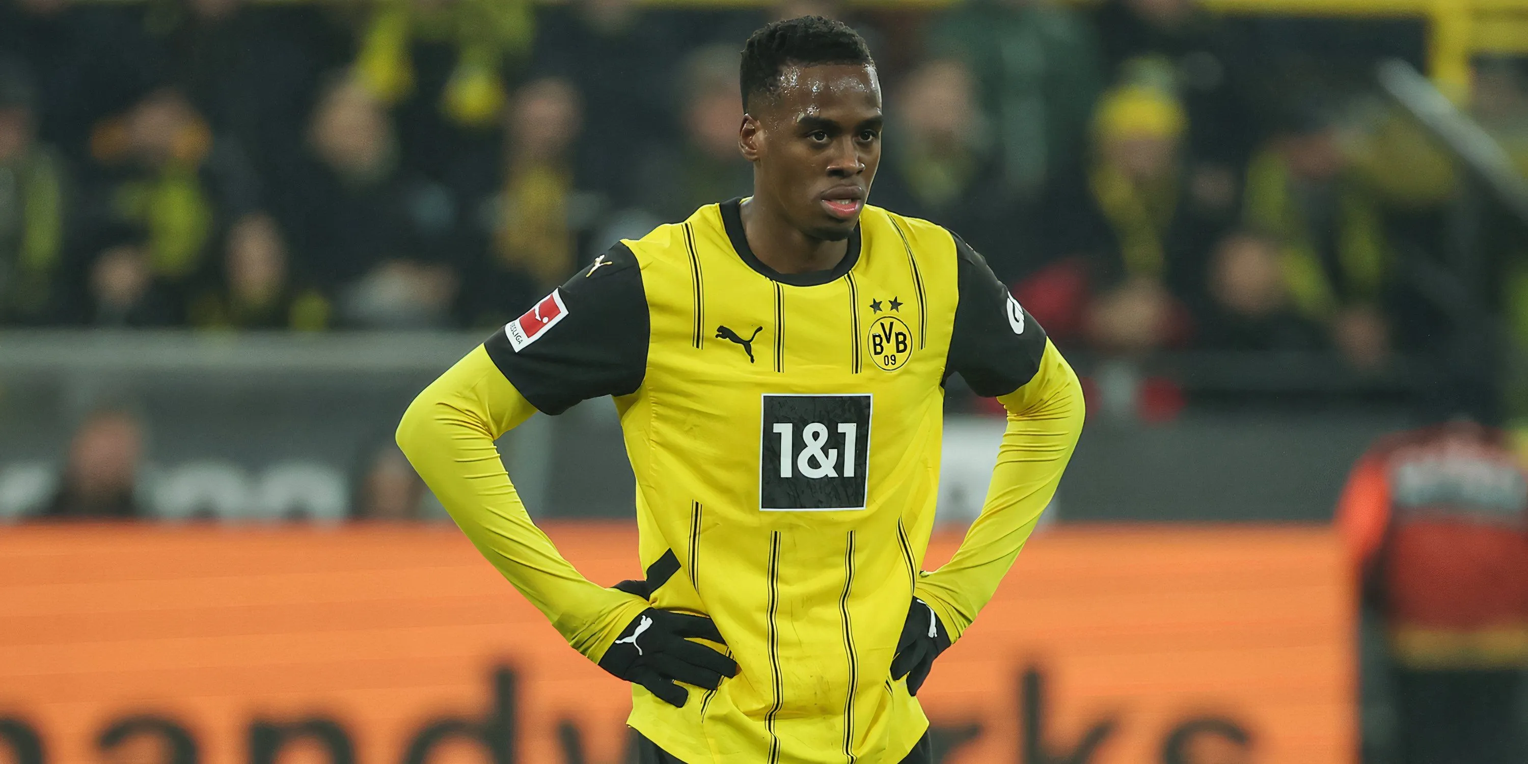 Jamie Gittens trong màu áo Borussia Dortmund tại Bundesliga.
