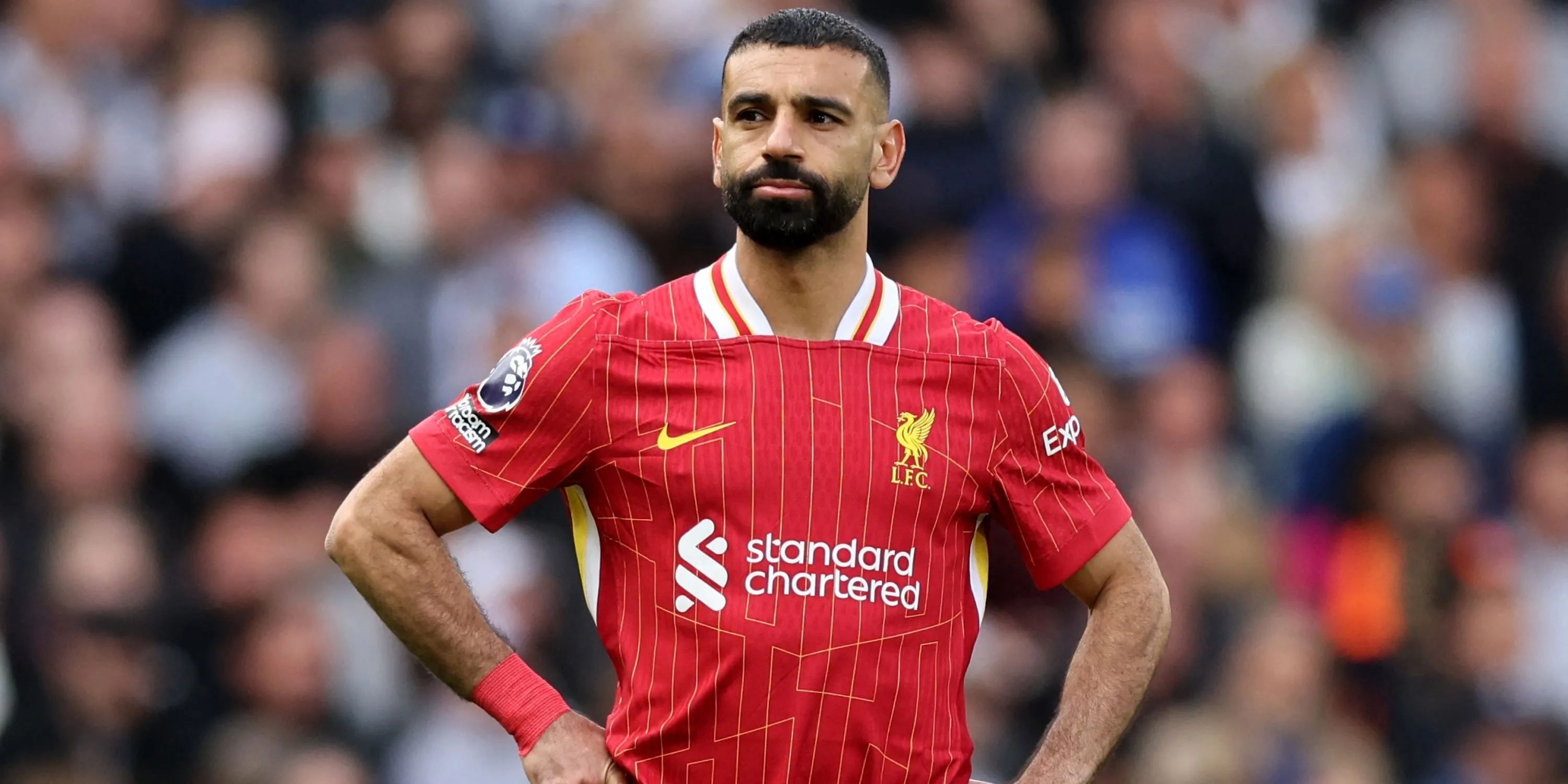 Mohamed Salah của Liverpool tỏ ra thất vọng sau khi đội nhà thủng lưới