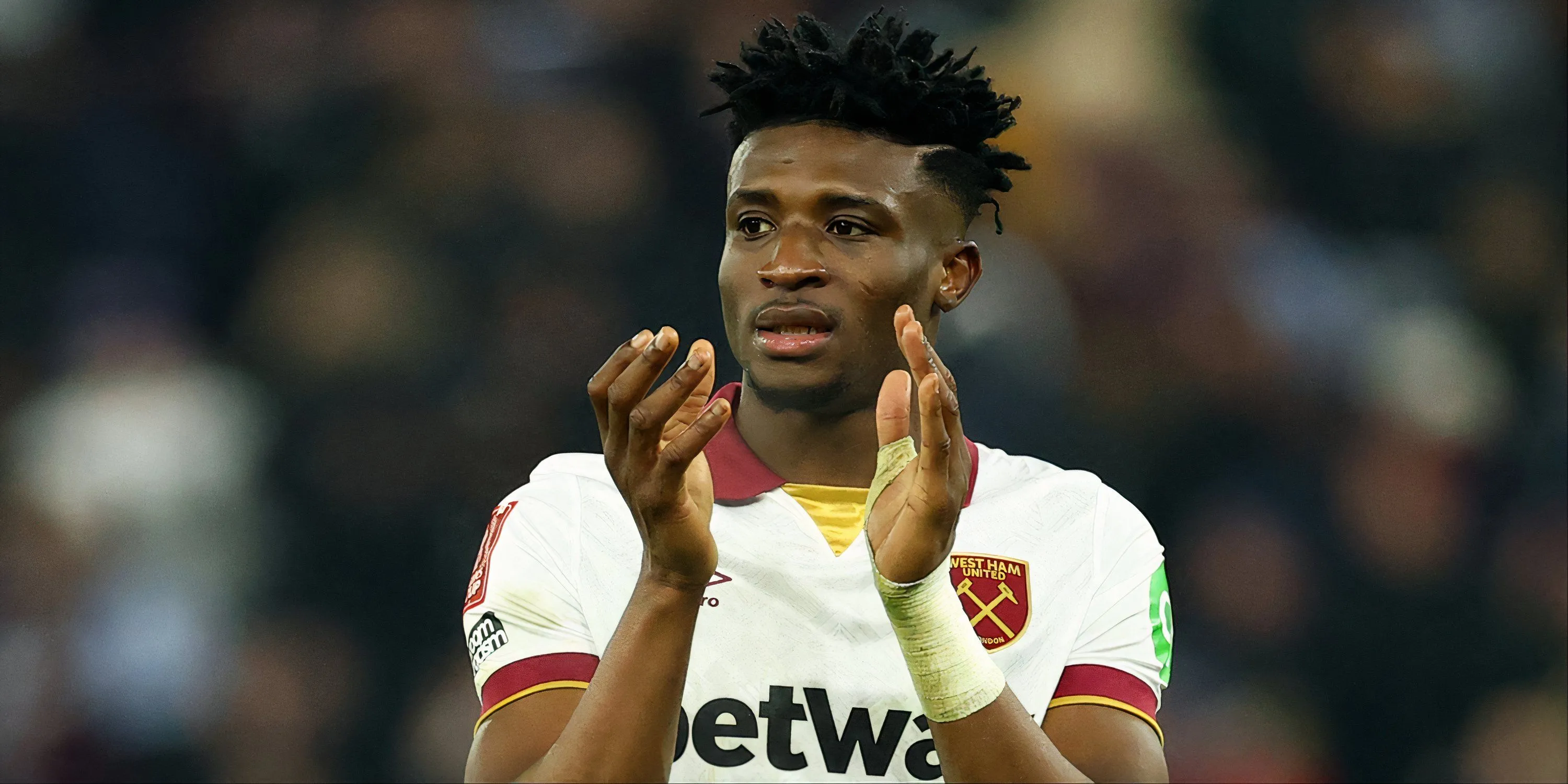 Mohammed Kudus, ngôi sao tấn công của West Ham, đang là mục tiêu theo đuổi của Arsenal và Liverpool.