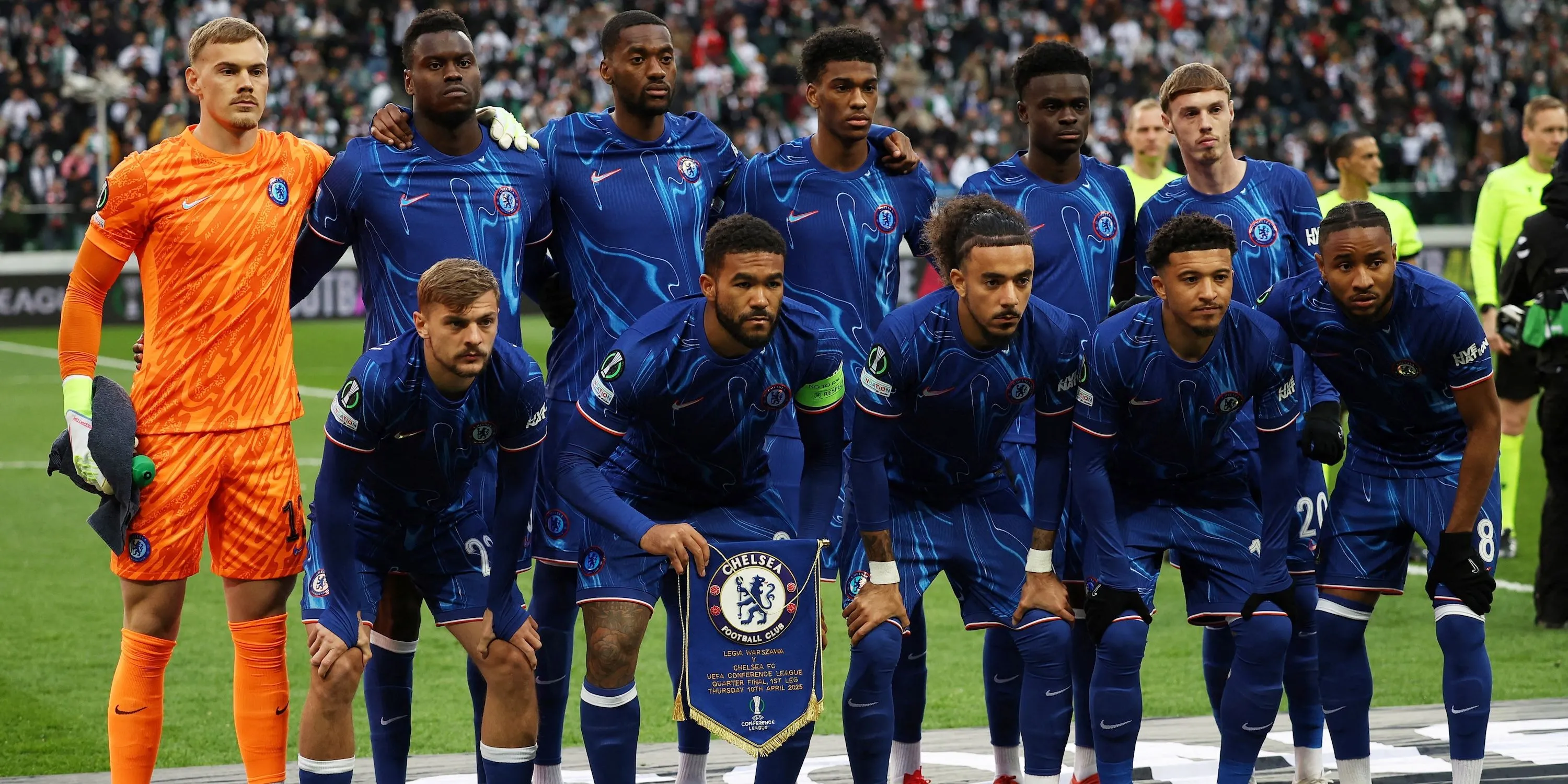 Đội hình Chelsea chụp ảnh trước trận đấu