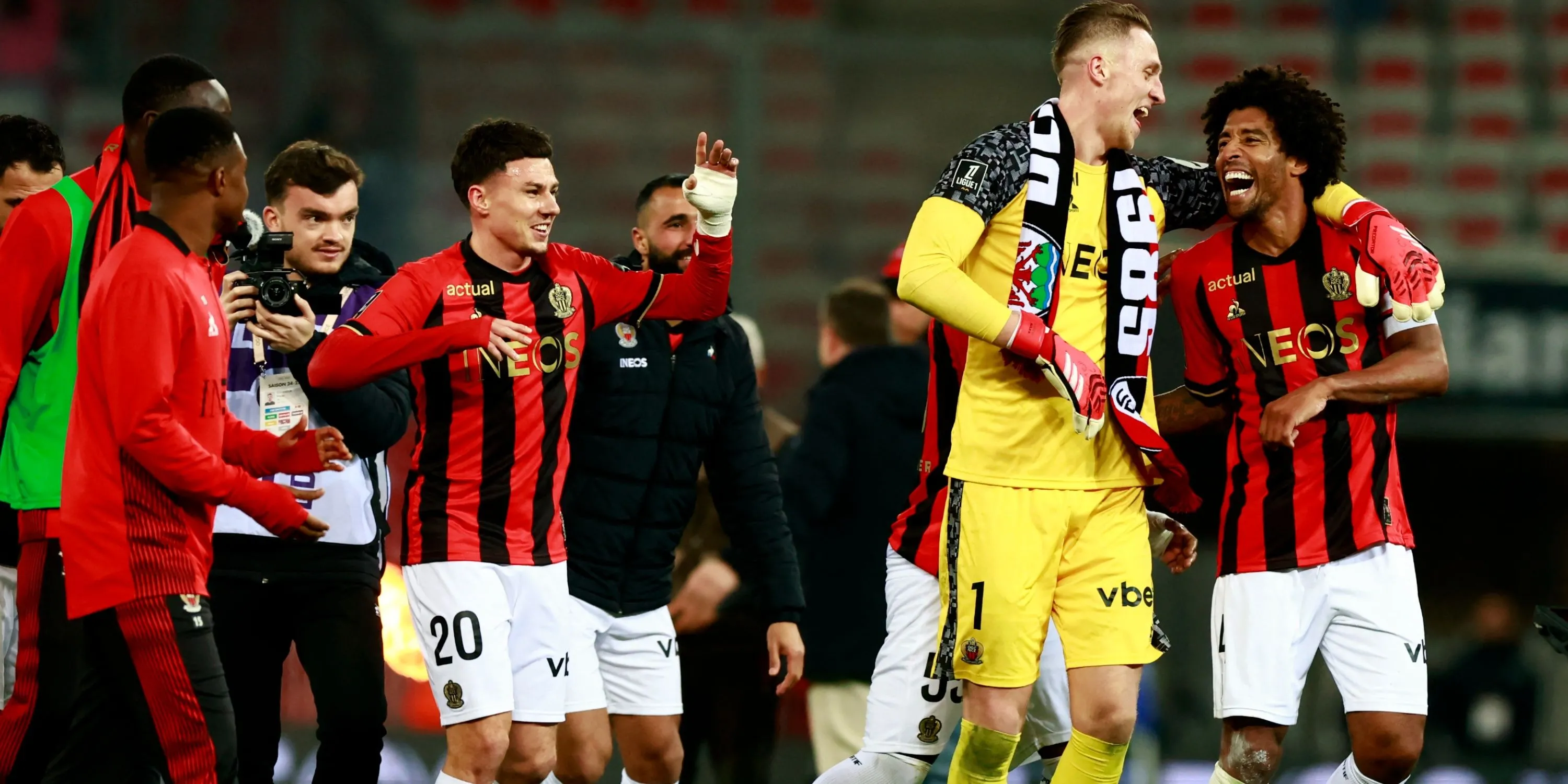 Thủ môn Marcin Bulka của OGC Nice đang có phong độ ấn tượng tại Ligue 1