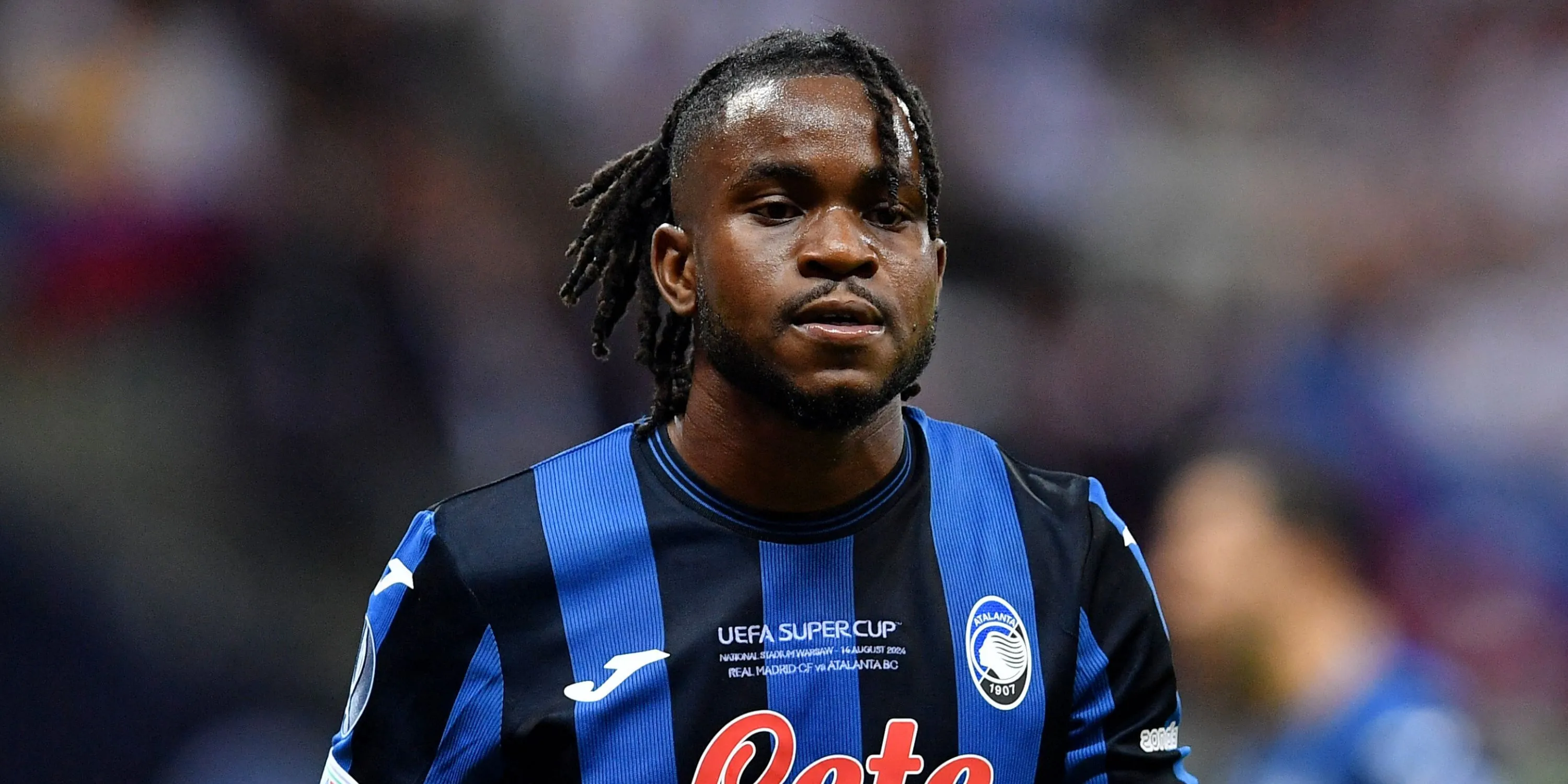 Ademola Lookman thi đấu cho Atalanta