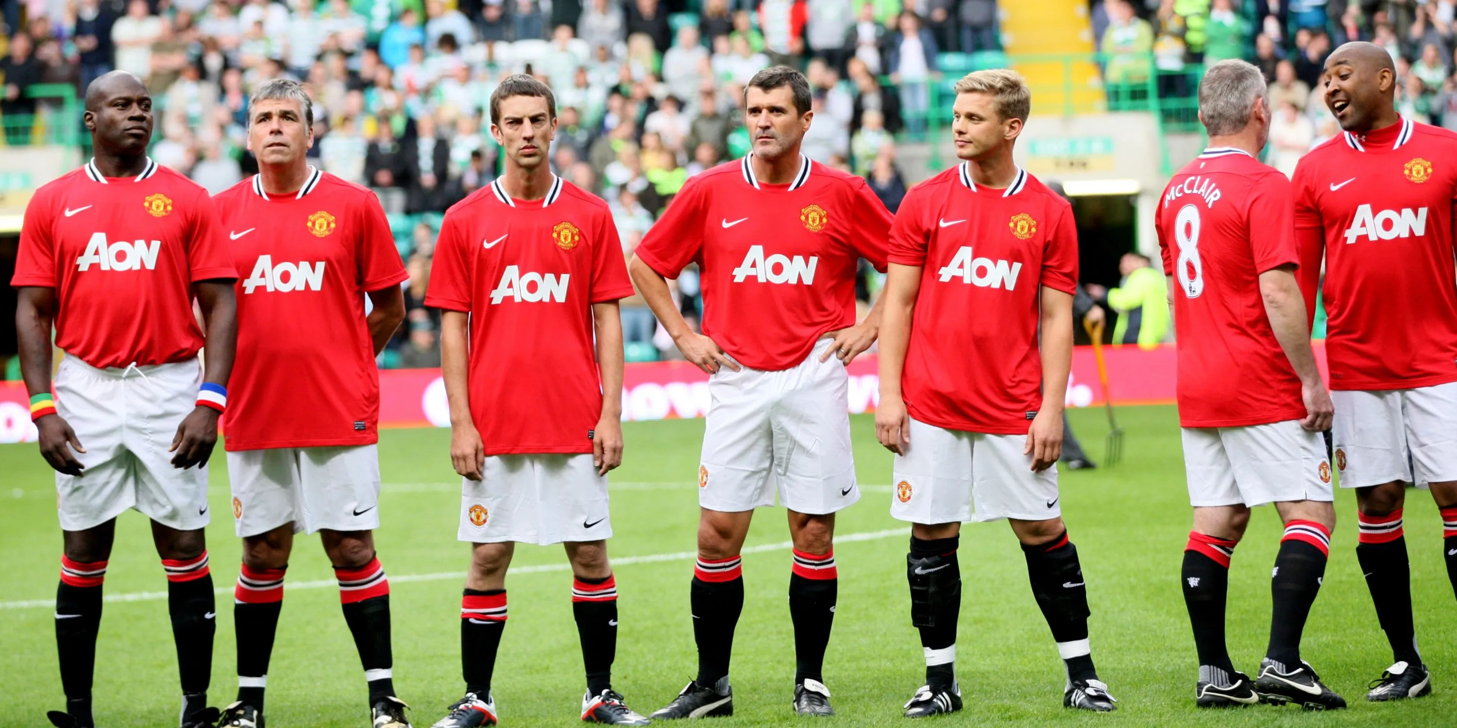 Ca sĩ Richard Ashcroft, fan Manchester United từ thuở nhỏ