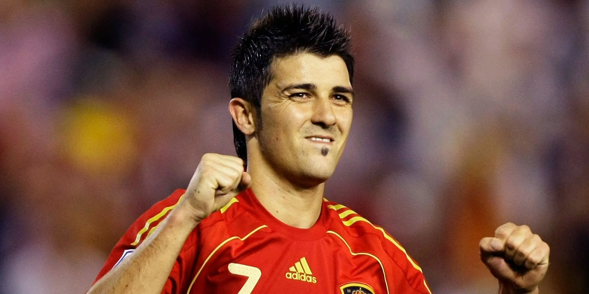 David Villa ăn mừng bàn thắng