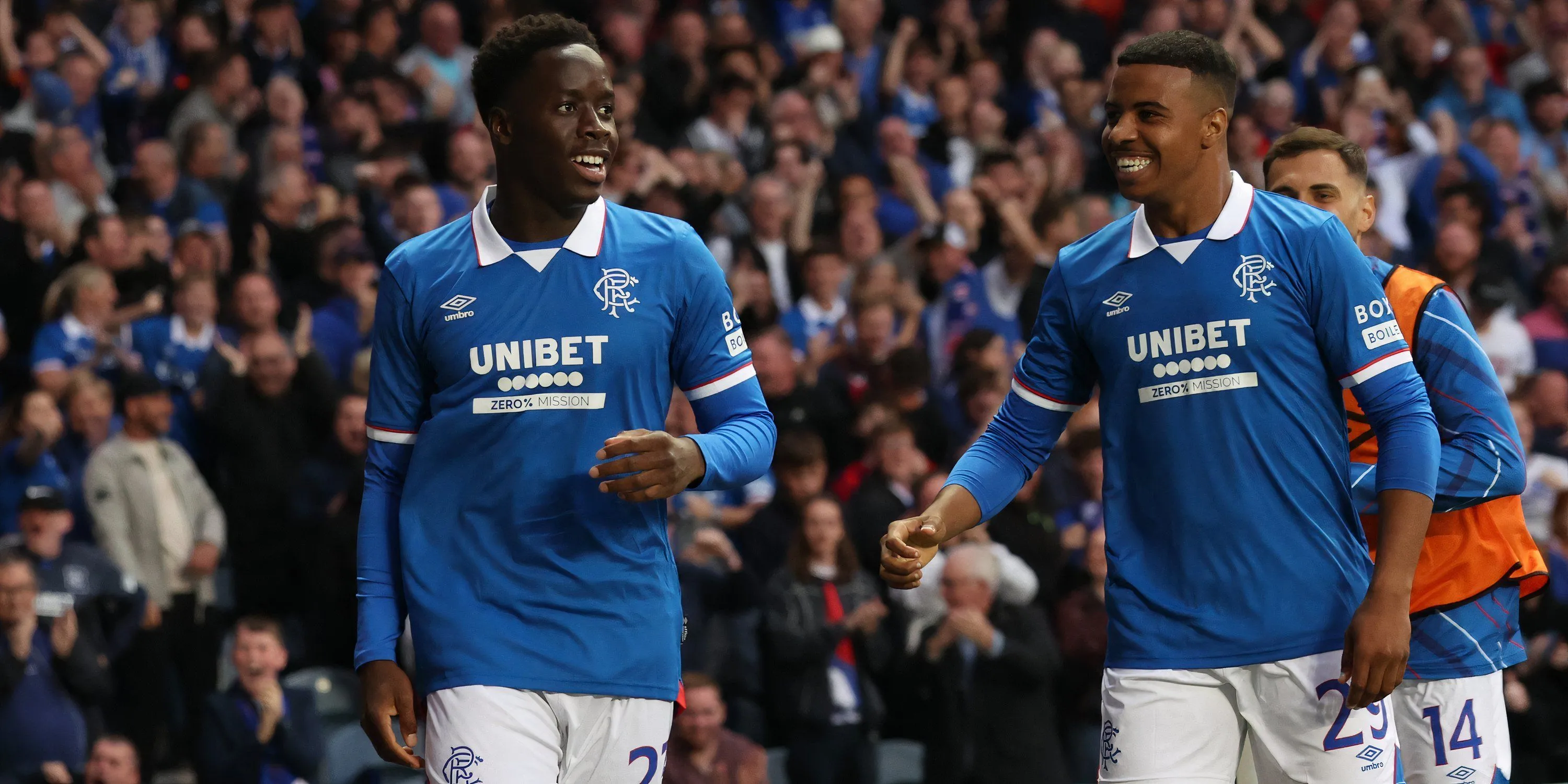 Djeidi Gassama ghi bàn ấn tượng trong trận Rangers gặp Panathinaikos