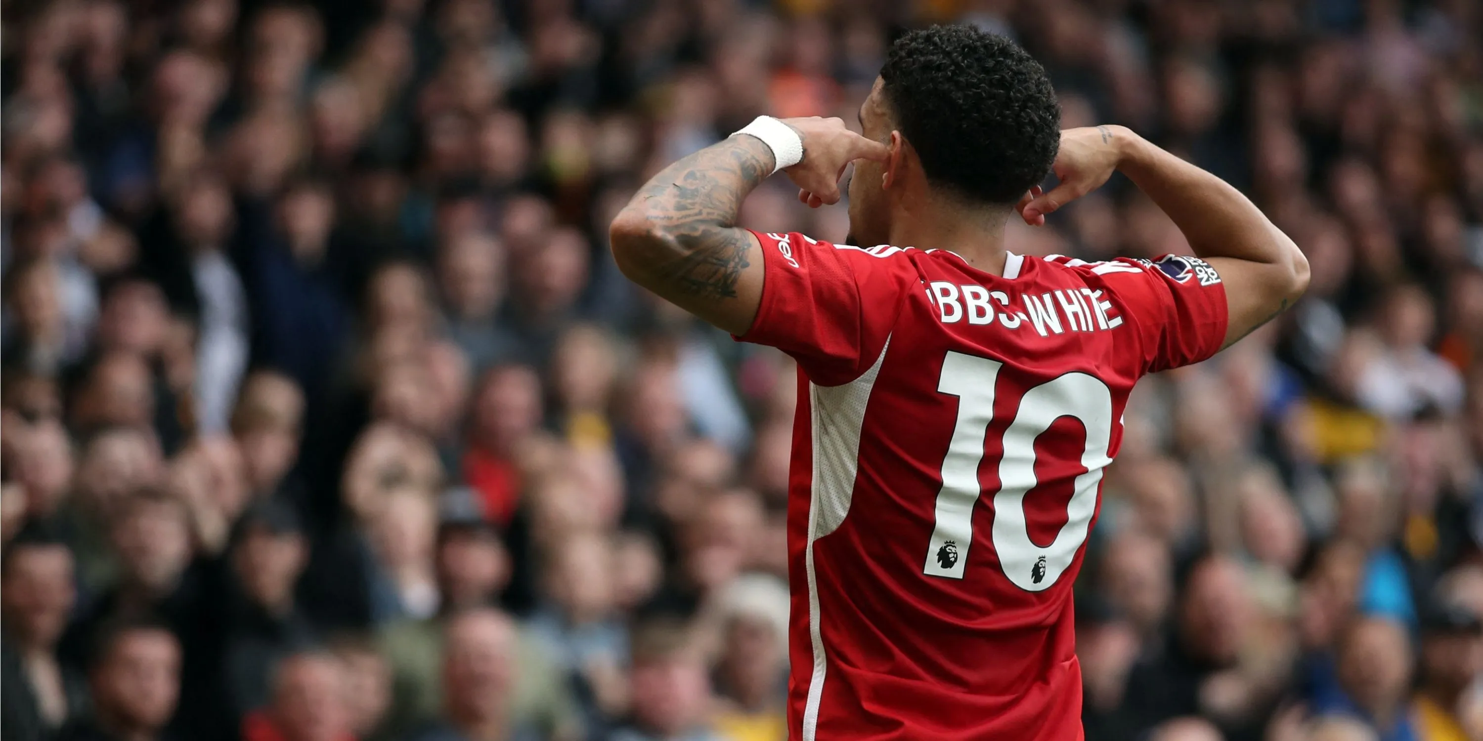 Morgan Gibbs-White, tiền vệ tài năng được Tottenham khao khát.