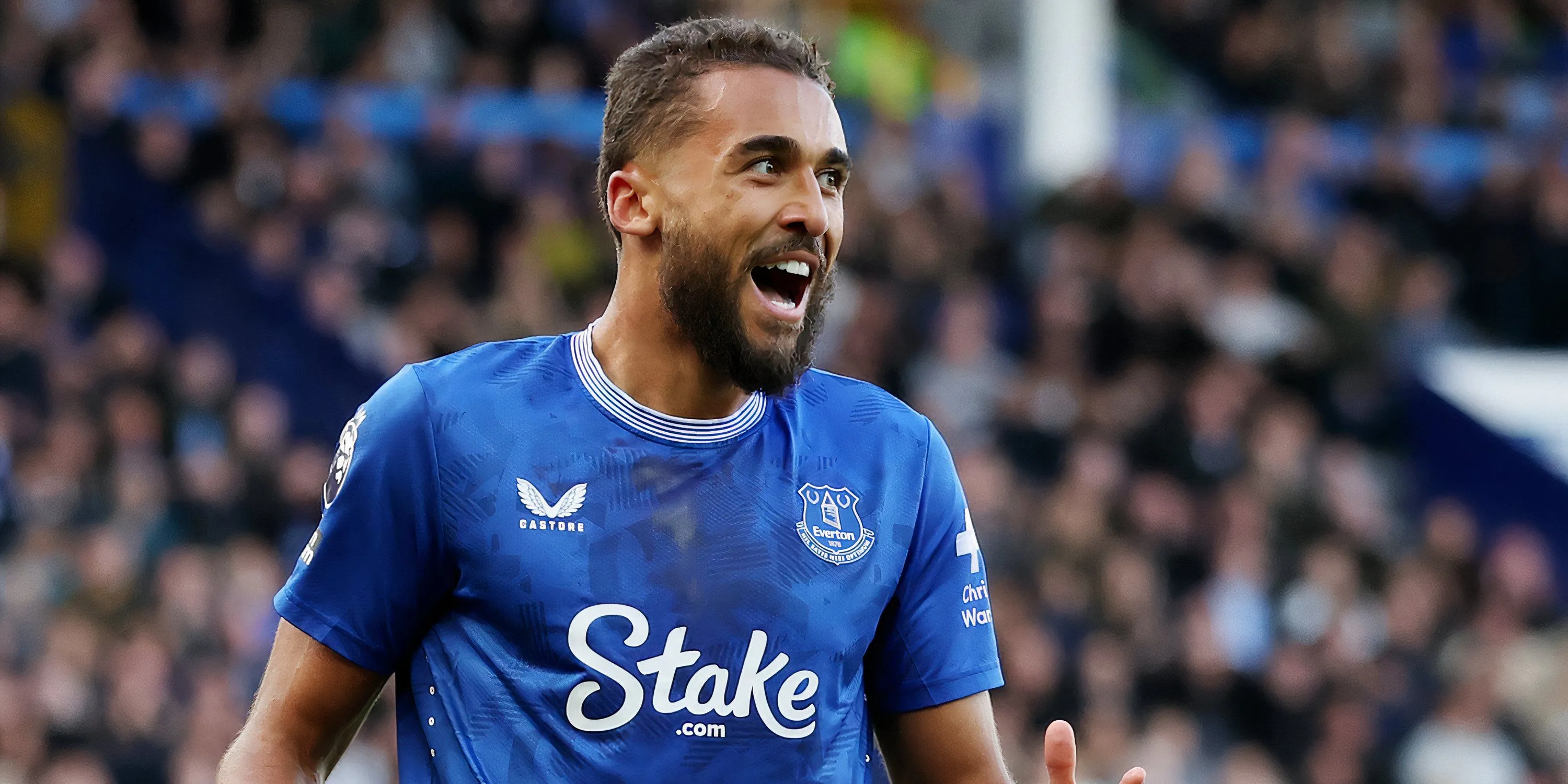 Tiền đạo Dominic Calvert-Lewin của Everton thi đấu