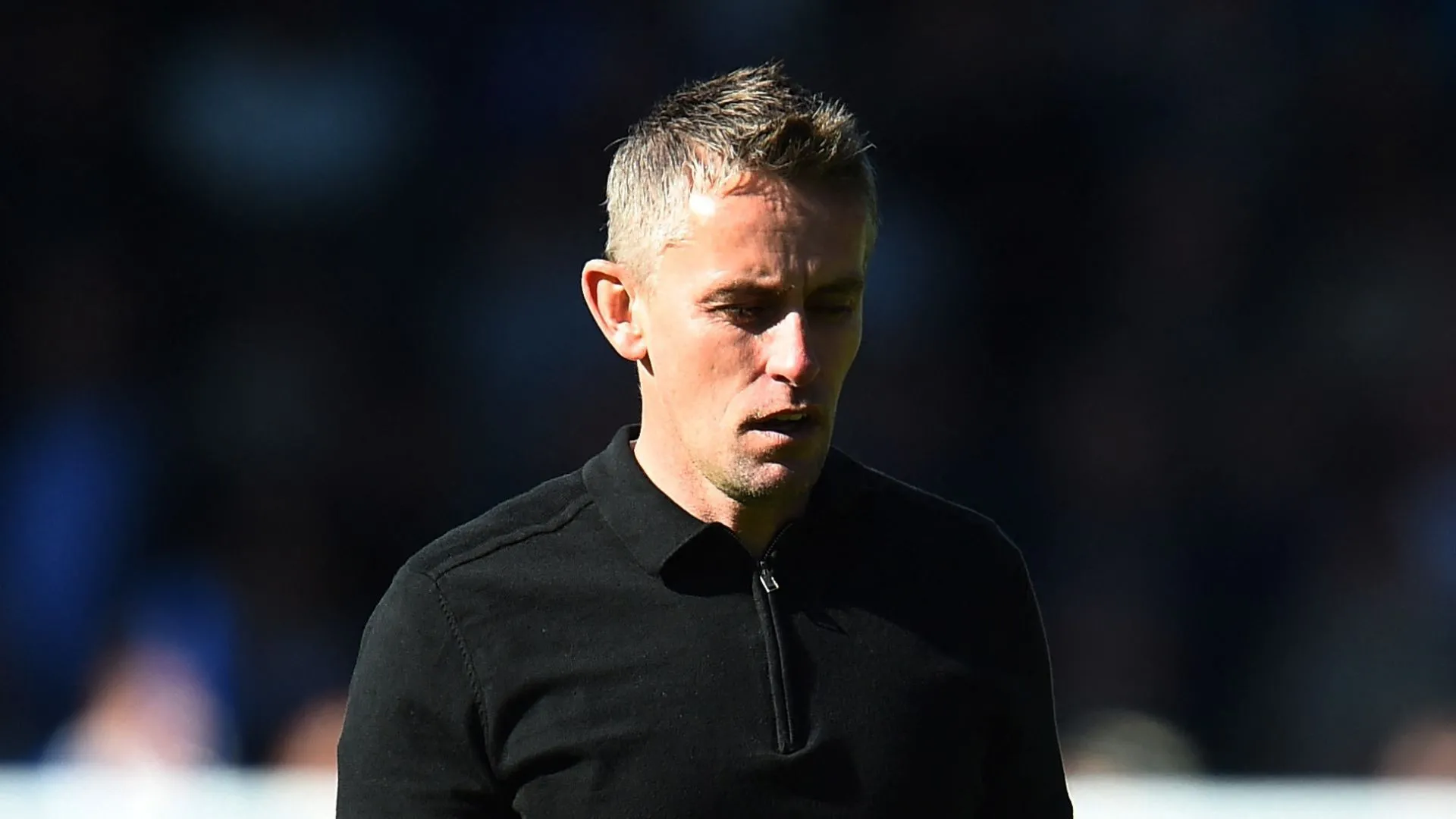 Huấn luyện viên Kieran McKenna của Ipswich Town, người có thể đóng vai trò then chốt trong thương vụ Chuba Akpom