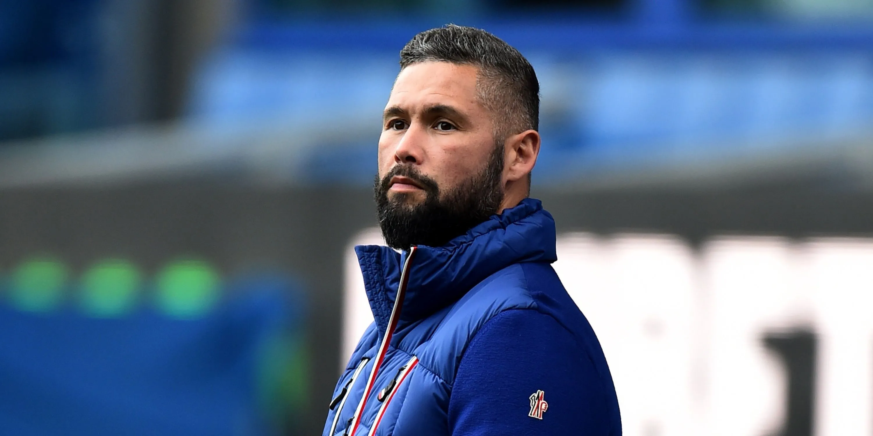 Tony Bellew, cựu võ sĩ quyền Anh, thể hiện niềm đam mê không ngừng với Everton.