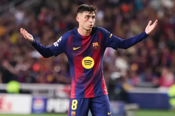 Barcelona đối mặt bài toán nhân sự khi Pedri vắng mặt; Marc Casado và Marc Bernal là phương án thay thế.