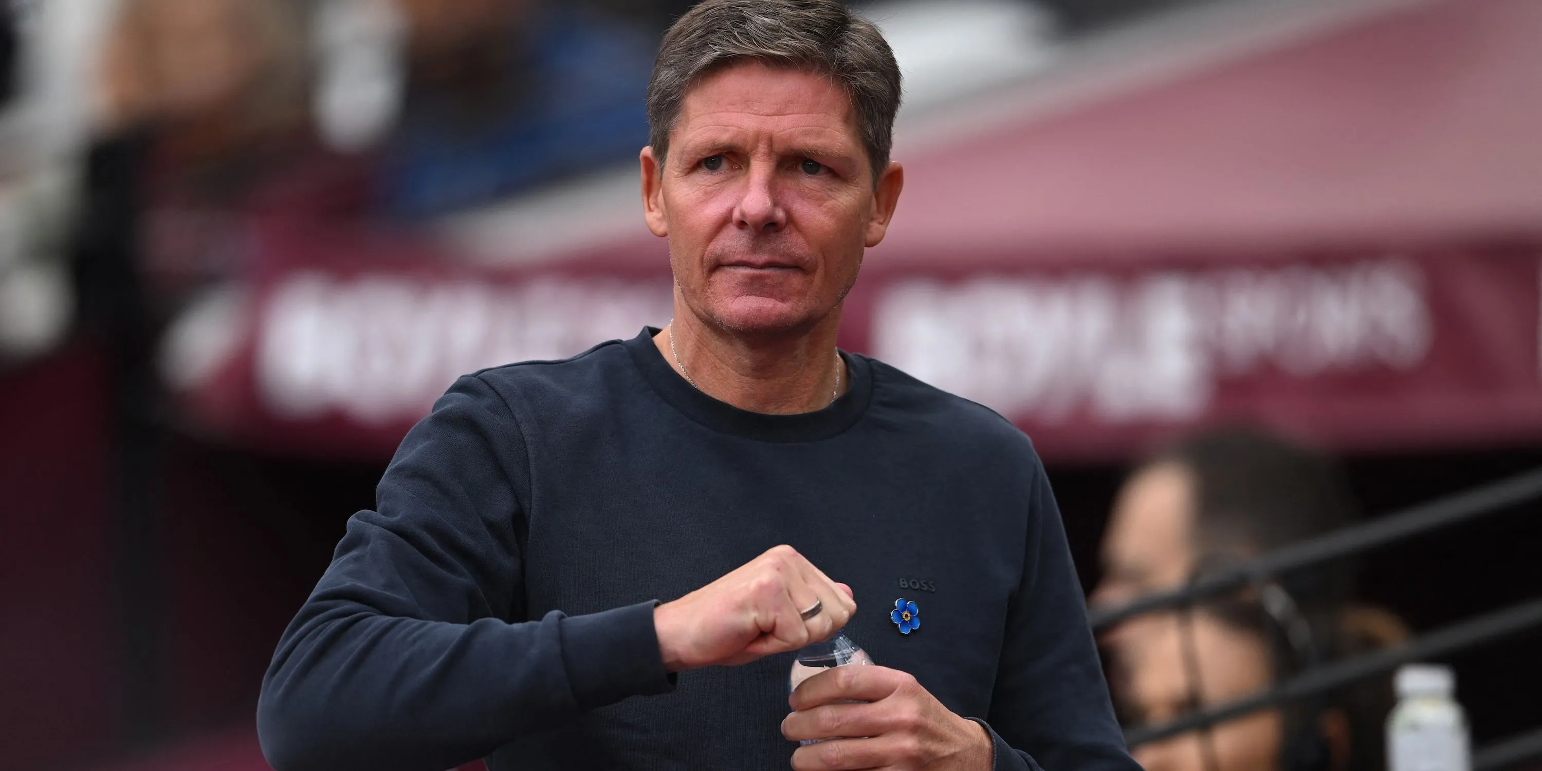 Oliver Glasner dẫn dắt Crystal Palace trước trận đấu, HLV gây ấn tượng với thành tích bất bại và danh hiệu lịch sử