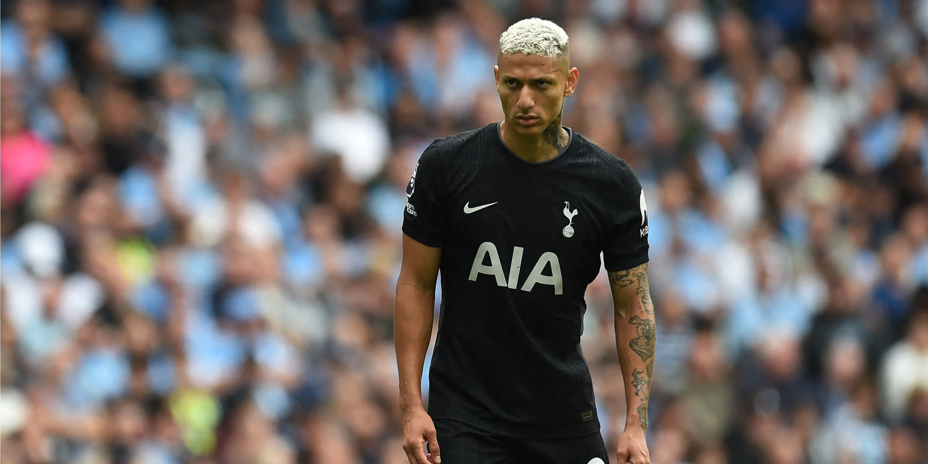 Richarlison trong màu áo Spurs, gặp khó khăn trong việc để lại dấu ấn ở vòng cấm