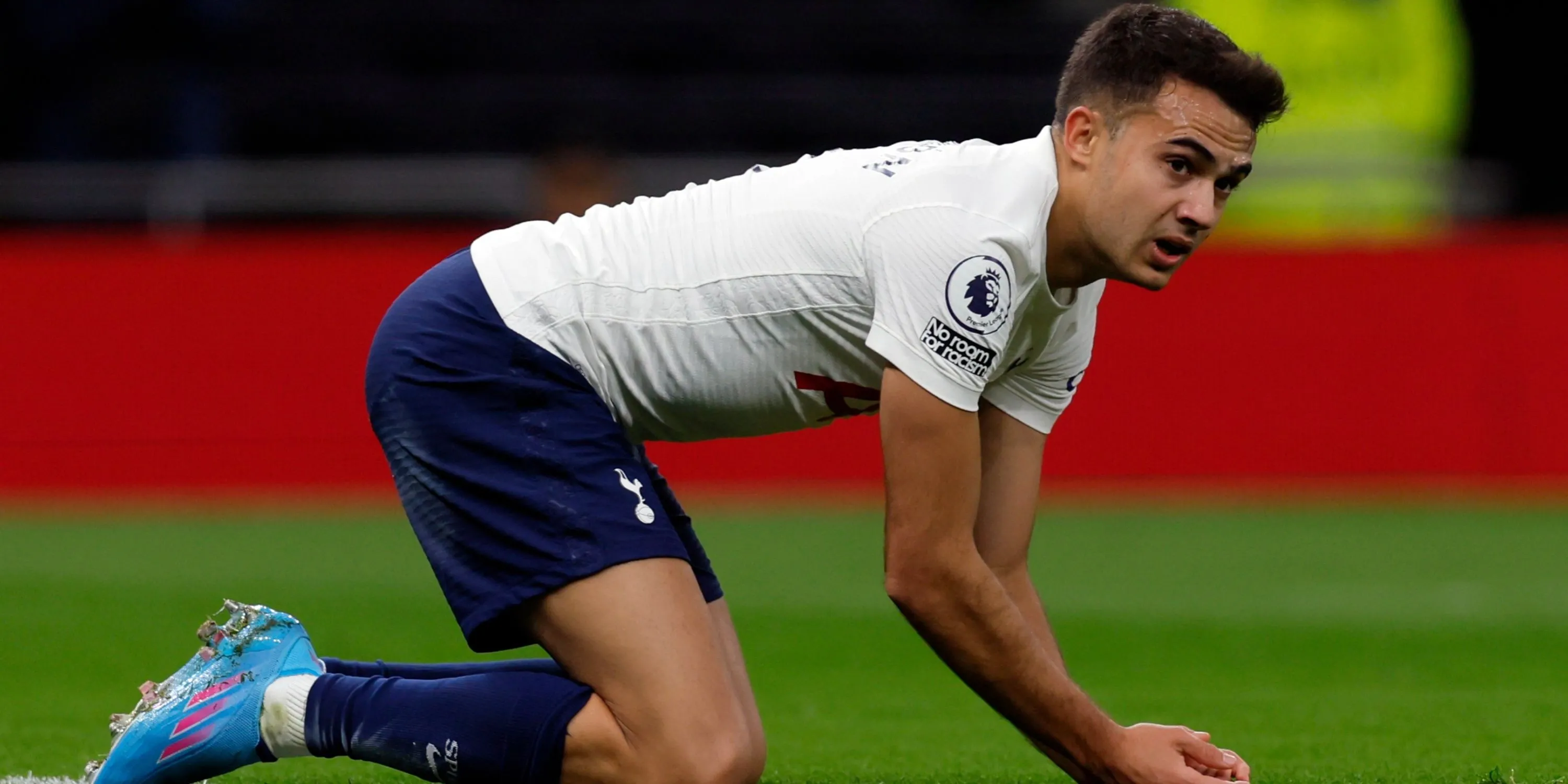 Sergio Reguilón thi đấu cho Tottenham, bản hợp đồng không như mong đợi
