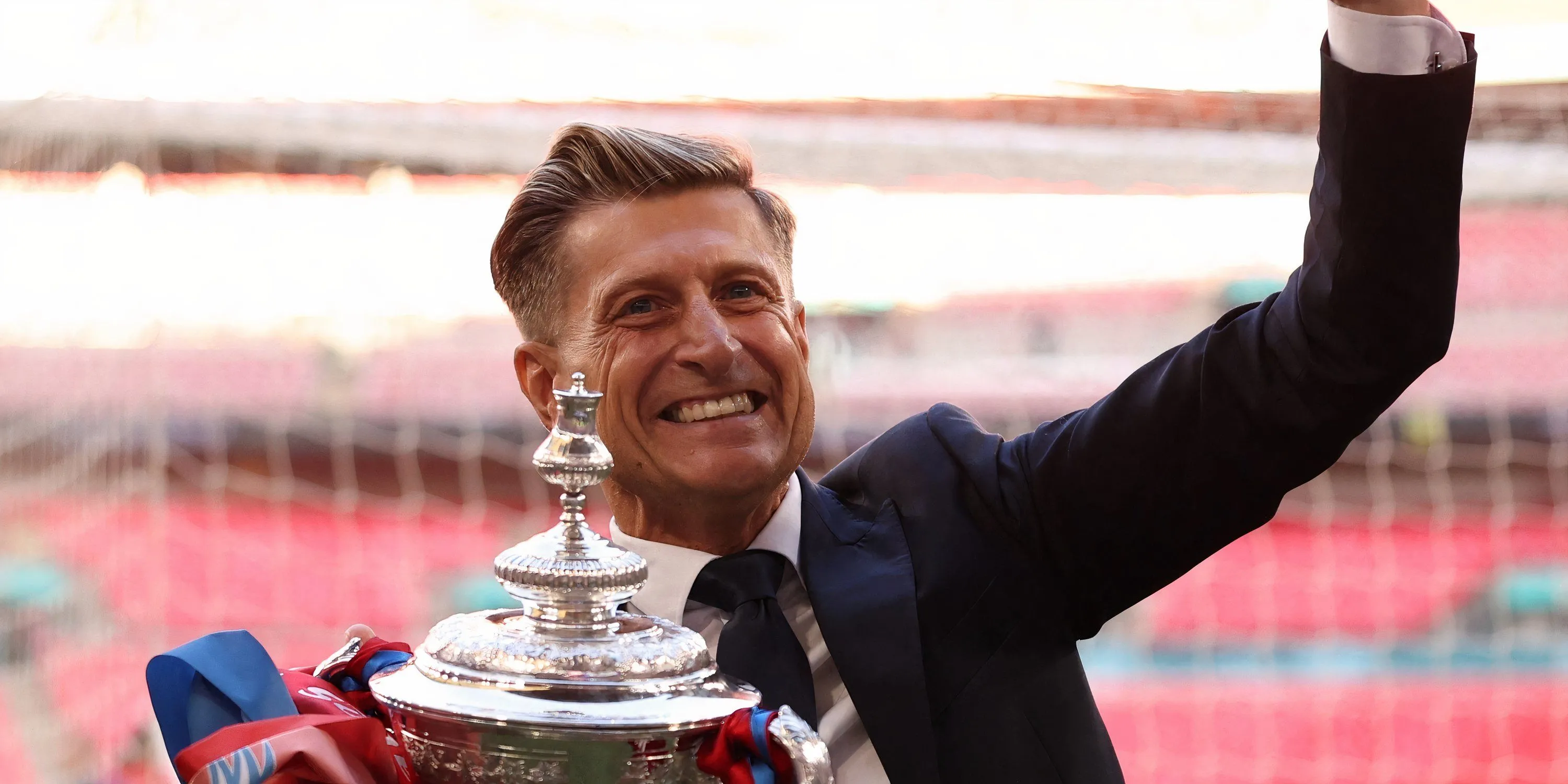 Steve Parish trao đổi về tương lai Oliver Glasner và kế hoạch của Crystal Palace